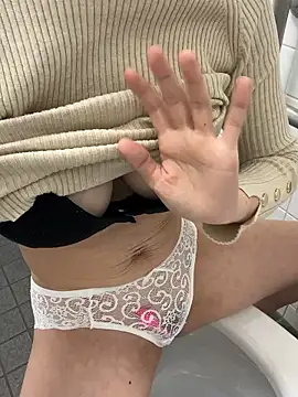 makomakos2's Live XXX Chat