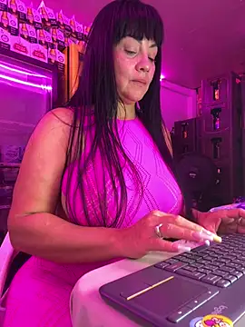 Hot_beauty__ 网络视讯表演