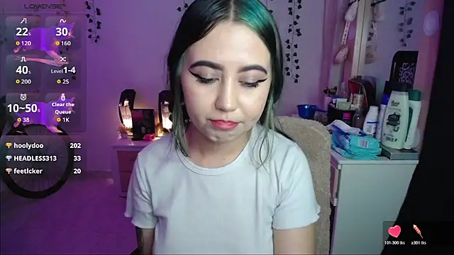 iris_sky's Live XXX Chat