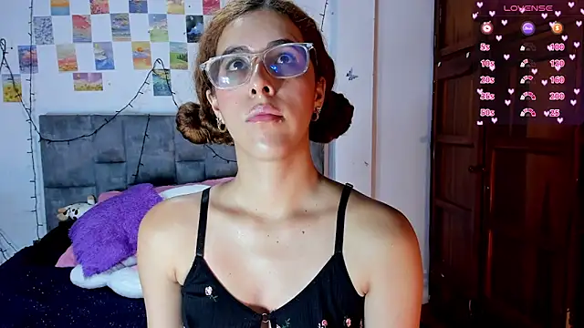 Isangel_'s Live XXX Chat