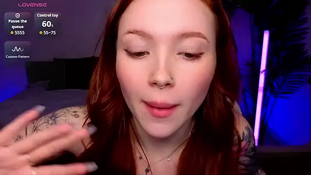 Maya_Light's Live XXX Chat