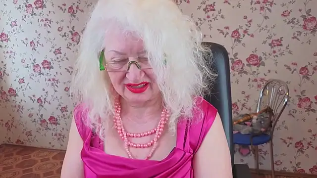 Maya_Mayflower's Live XXX Chat