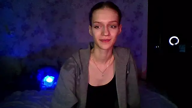 Chrissy_Joyful: онлайн-секс-чат