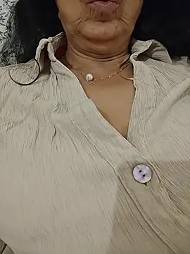 NakedMILFx webcam show