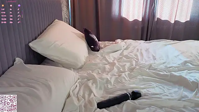 ElvinaRose 现场XXX聊天