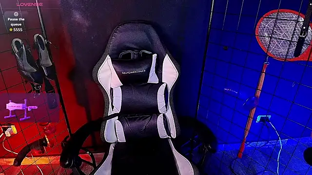 MrEbonybdsm's Live XXX Chat