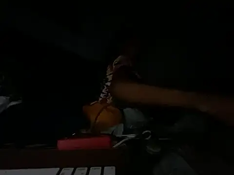 Brooke012 Adlı Modelin Canlı XXX Sohbeti