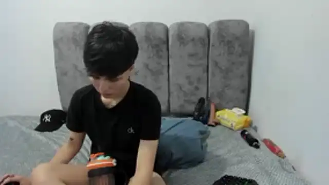 Bruno_Cruzz's Live XXX Chat