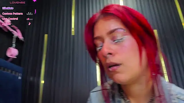 LolyYunno Chat XXX in diretta