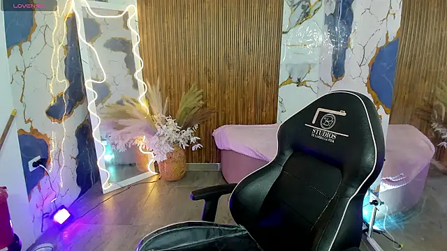 Athenaa_tay: απευθείας συνομιλία ΧΧΧ