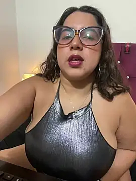 shara_'s Live XXX Chat