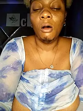 CocoBootyyy Live XXX-chat