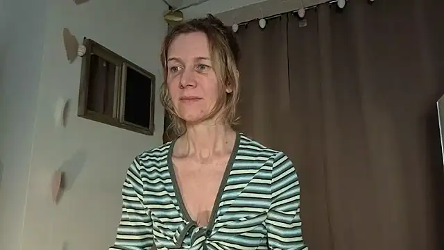 Chat XXX Live Lola_Belgium