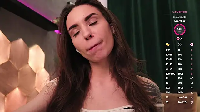 CuteAnna- Chat XXX in diretta