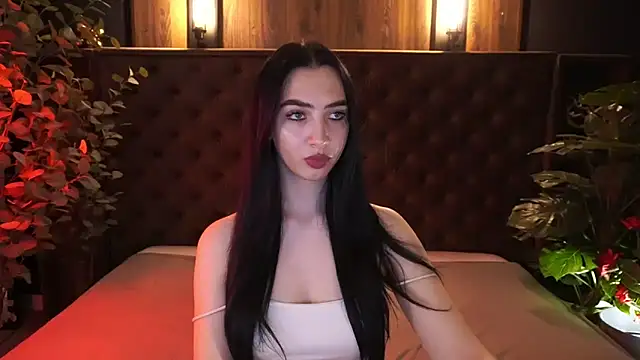 WildKittenX_ – Live XXX-chat