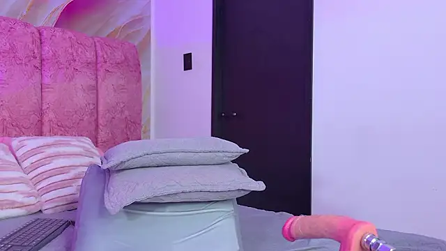 Chat XXX en directo de emmacurvy