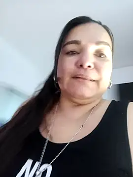 Chat XXX en directo de Zuleyka_69