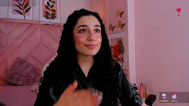 Czat XXX na żywo – DemiJones_