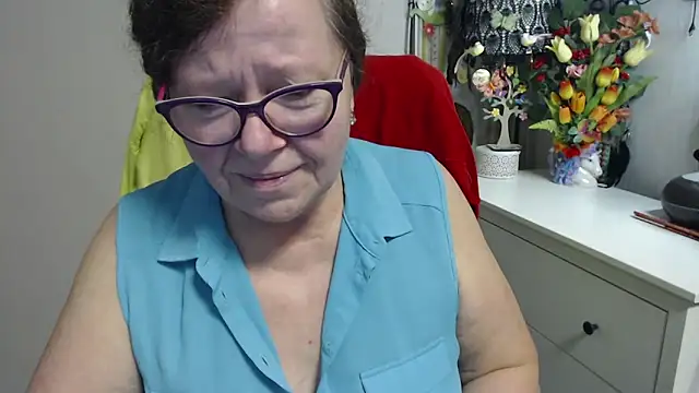 XXX chat uživo modela Adelewildx