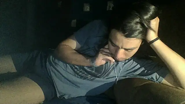 AlexAlejandro13: απευθείας συνομιλία ΧΧΧ