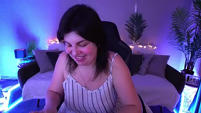 MirandaWongのライブXXXチャット