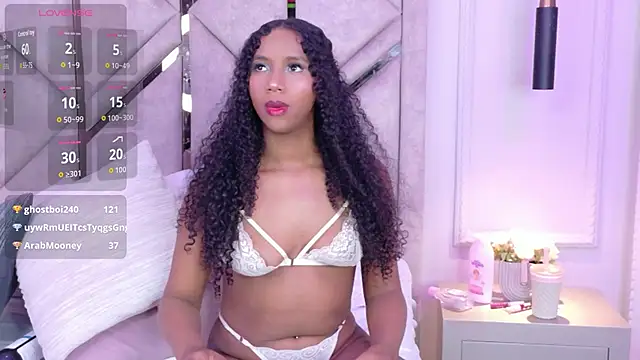 Chloe-Rose-のライブXXXチャット