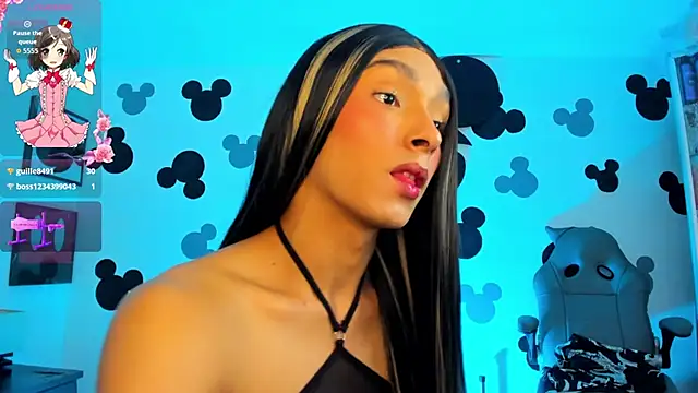 Show de AdharaSkinny_ na webcam