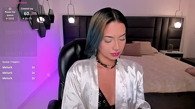 Živý XXX chat KayraLanne