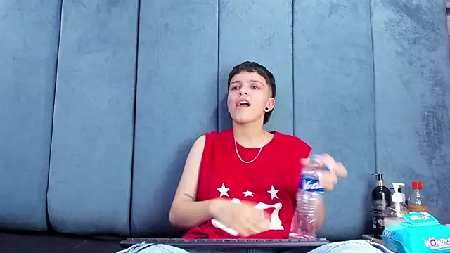 Megan_Thompson_'s Live XXX Chat