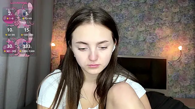 LoraDavi's Live XXX Chat