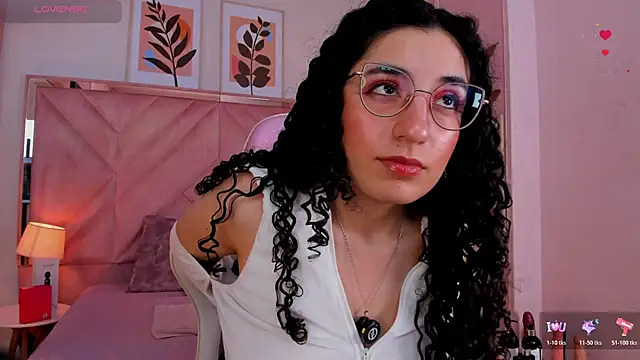 แชท XXX สดของ DemiJones_