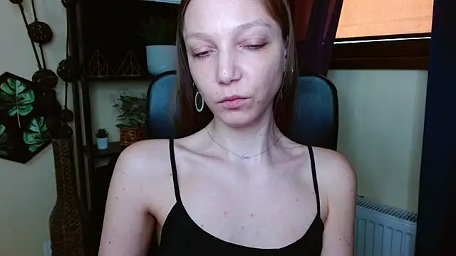 Chat XXX en directo de EmillyPlay