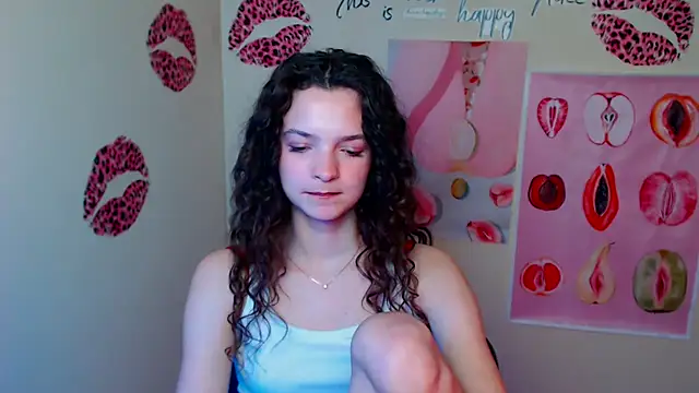 _SusieSu_ Adlı Modelin Canlı XXX Sohbeti