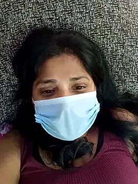 porvi_bebs' Live XXX Chat