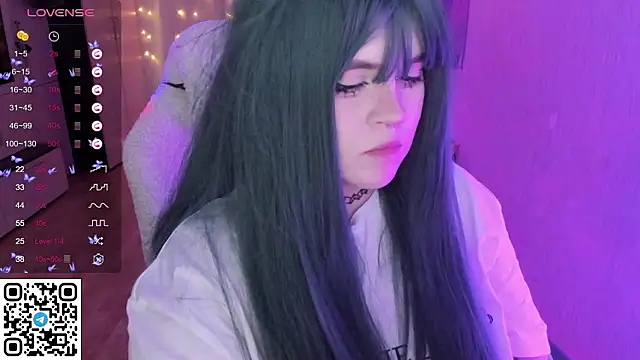 SelenaCute 即時 XXX 聊天