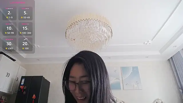 Tingtingoo 在線直播表演