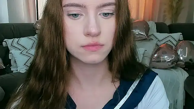 Chat +18 de Erica_Kiss ao vivo