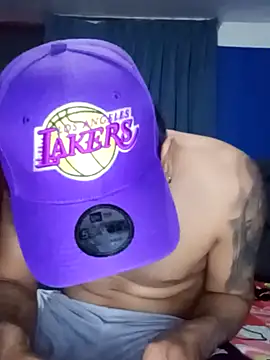 Elgroney23 live XXX chat