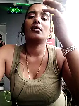 Chatroom XXX en direct de Baby_P