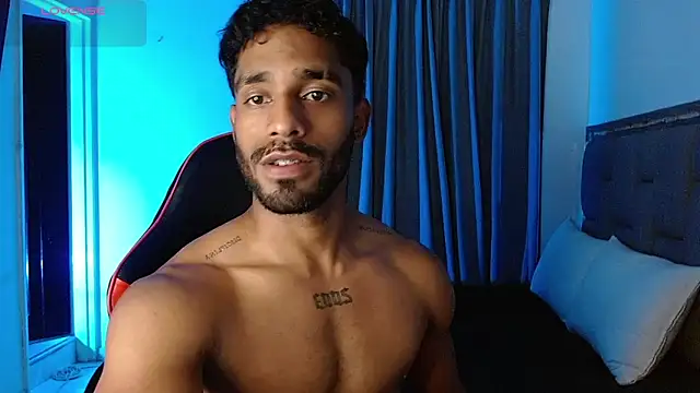 Christian_thor Live XXX Chat