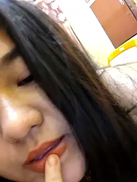 mini27mimi: απευθείας συνομιλία ΧΧΧ