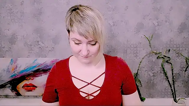 Djullia Adlı Modelin Canlı XXX Sohbeti