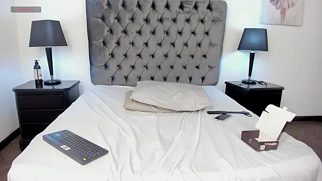 Chat XXX ao vivo de Kiri_Black_