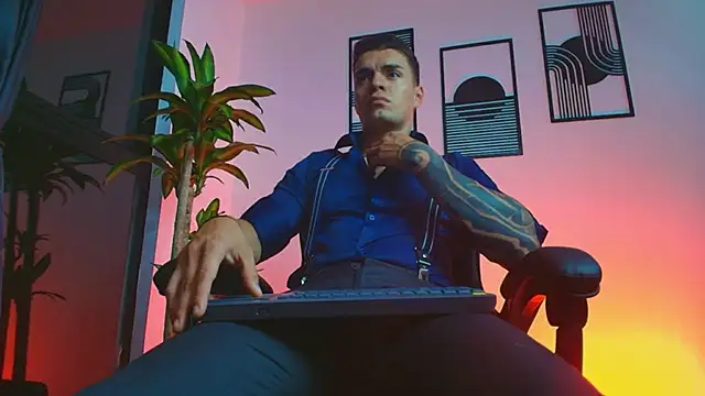 ALPHA_DOMINUS_: απευθείας συνομιλία ΧΧΧ