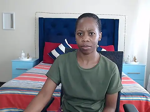 QUEENMANDYY – Live XXX-chat