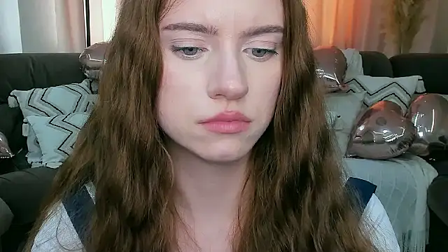 Erica_Kiss' Live XXX Chat