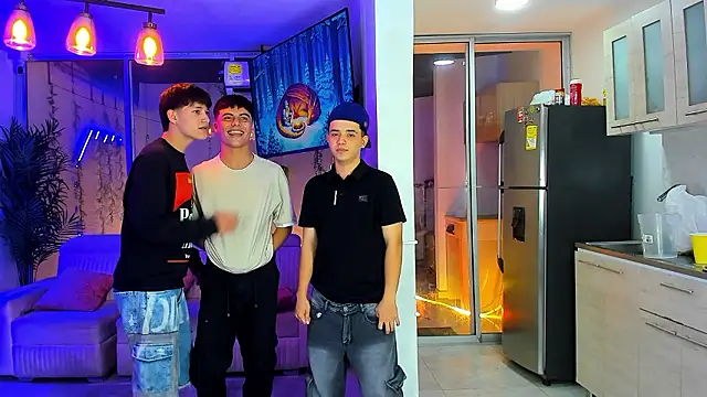 HouseofwarriosのライブXXXチャット