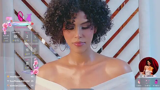 دردشة Lila-Rose الجنسية المباشرة