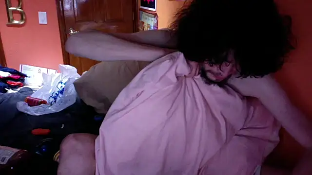 Teddy4420: διαδικτυακό σόου στην κάμερα