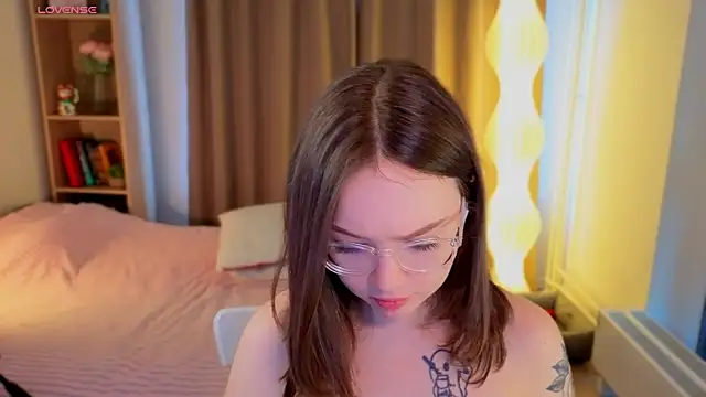 Chatroom XXX en direct de MilenaSaint